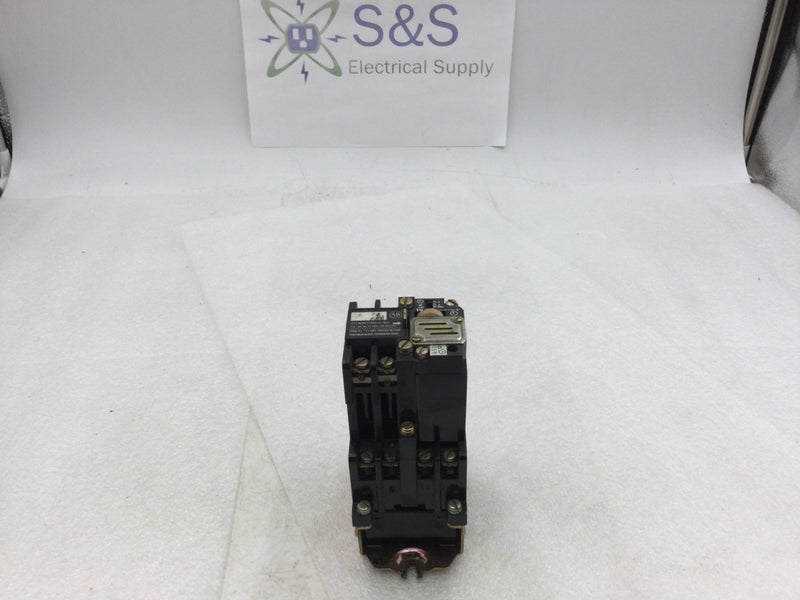 Allen-Bradley 700-NT Pneumatic Timing Relay Unit Series C Includes 700-NT400A1 AC Relay and 700-NT400A1 Ser.C AC Relay with Pneumatic Time Delay Unit