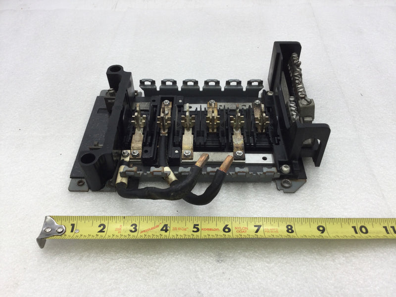 GE General Electric 6 Space/24 Circuit Split Bus Main Load Center Guts Only 8" X 9"