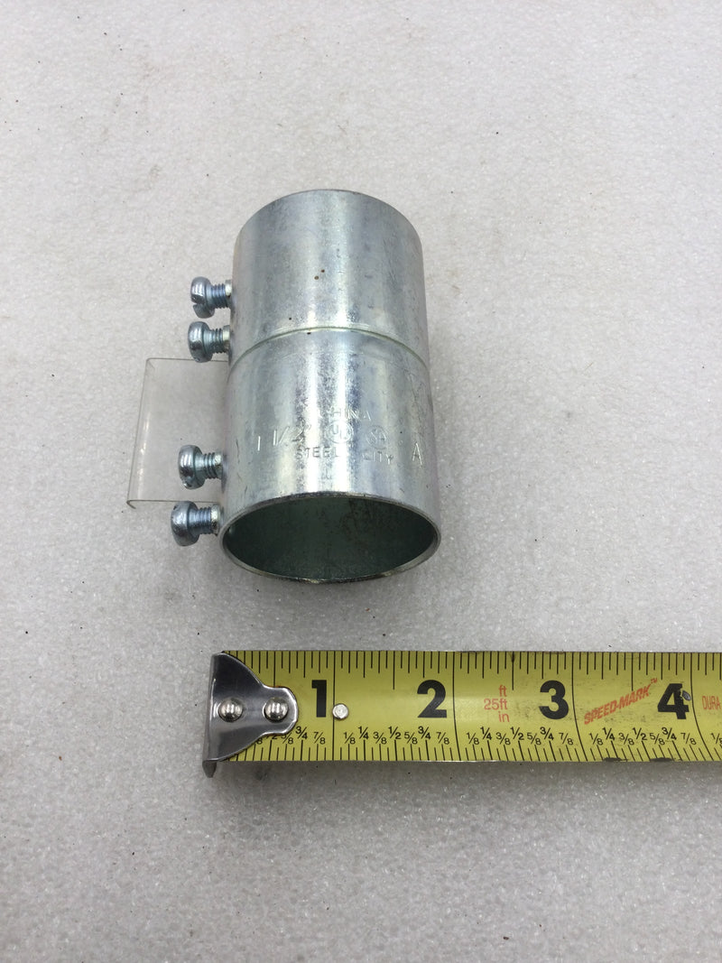 Steel City TK125A 1 1/2" EMT Set Screw Conduit Coupling Zinc Plated Steel/Concrete Tight (Box of 25)