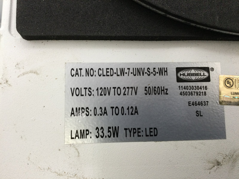 Hubbell  Hubbell CLED-LW-7-UNV-S-5-WH low-profile LED canopy light for outdoor use.