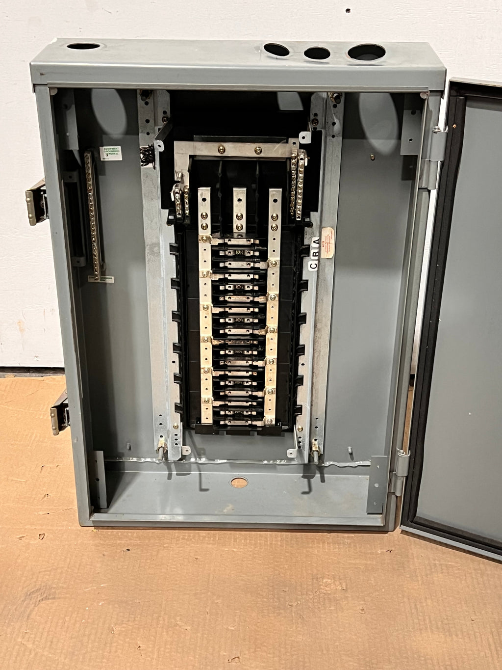 Square D NQOD/NQOB/NQO Panelboard 225 Amp 208Y/120VAC 3 Phase 4 Wire 3