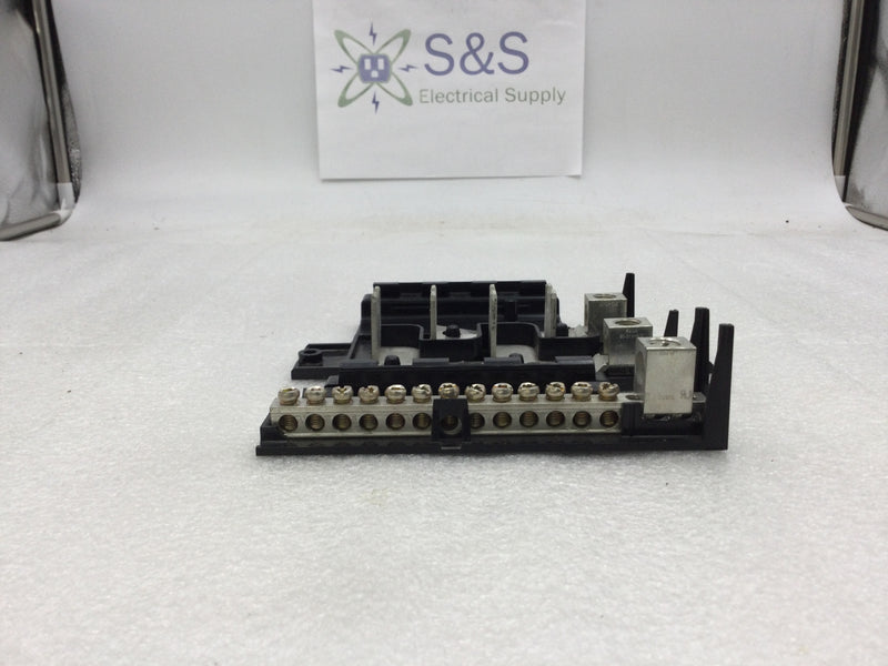 ITE 4 Space/16 Circuit 60 Amp 120/240 VAC Breaker Panel Guts Only 7" X 7"