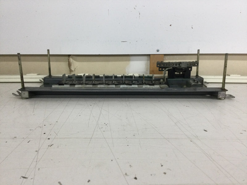 ITE EQ20MBAA 150A 10 Space/20 Circuit 120/240V Load Center Guts Only 8" X 18"