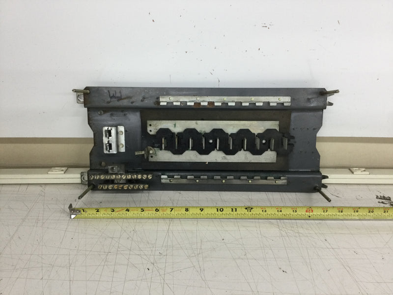 ITE EQ20MBAA 150A 10 Space/20 Circuit 120/240V Load Center Guts Only 8" X 18"