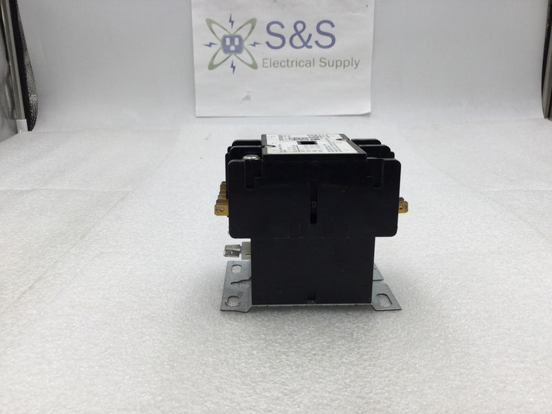 Herm Refrigeration CONT3P050024V 50 Amp 3 Pole 120-600V Contactor w/ 24V Coil