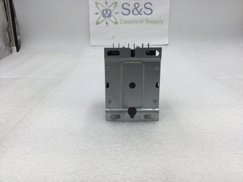 Herm Refrigeration CONT3P050024V 50 Amp 3 Pole 120-600V Contactor w/ 24V Coil