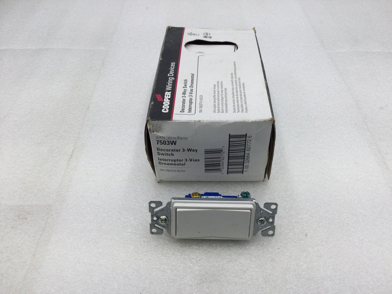 Eaton 7503W 15 Amp 120/277 VAC White 3 Way Decora/Rocker Style Wall Switch (Box of 10)