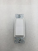 Eaton 7503W 15 Amp 120/277 VAC White 3 Way Decora/Rocker Style Wall Switch (Box of 10)