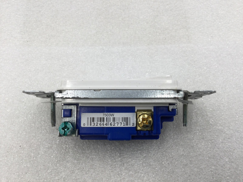 Eaton 7503W 15 Amp 120/277 VAC White 3 Way Decora/Rocker Style Wall Switch (Box of 10)