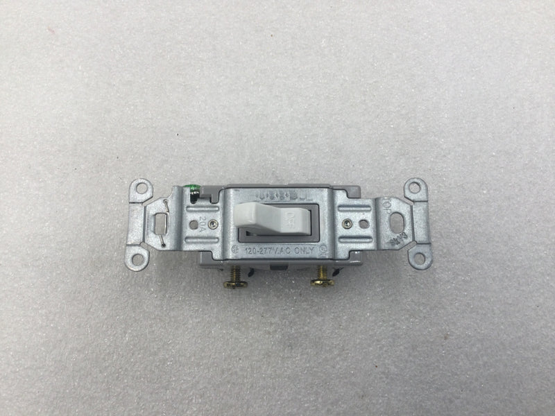 Hubbell CS120W 20 Amp