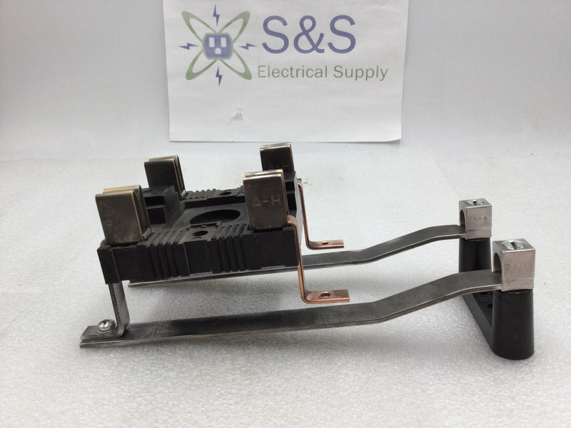 Crouse Hinds 125 Amp 120/240V 1 Phase Meter Socket Replacement w/o Lugs