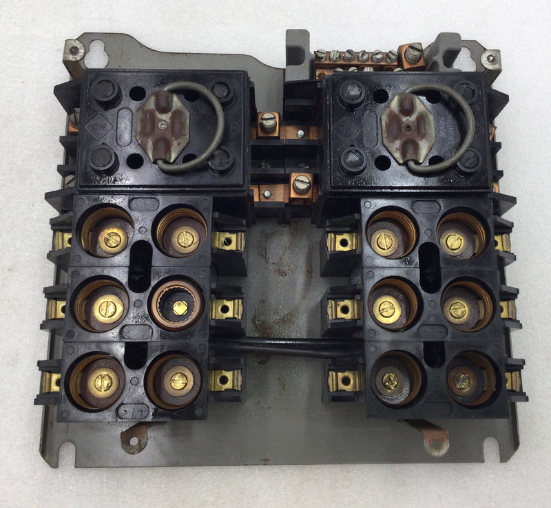 Heinemann D-23 100 Amp 12 Pole 240V Combo Fuse Block w/Panelboard Enclosure