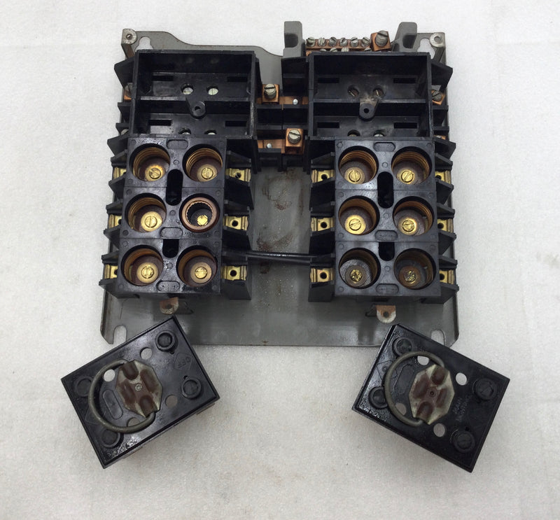 Heinemann D-23 100 Amp 12 Pole 240V Combo Fuse Block w/Panelboard Enclosure