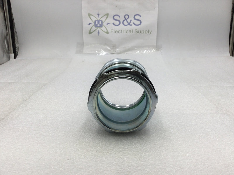 Bridgeport 265-SRT 2-1/2" Steel EMT Concrete/Rain Tight Compression Connector