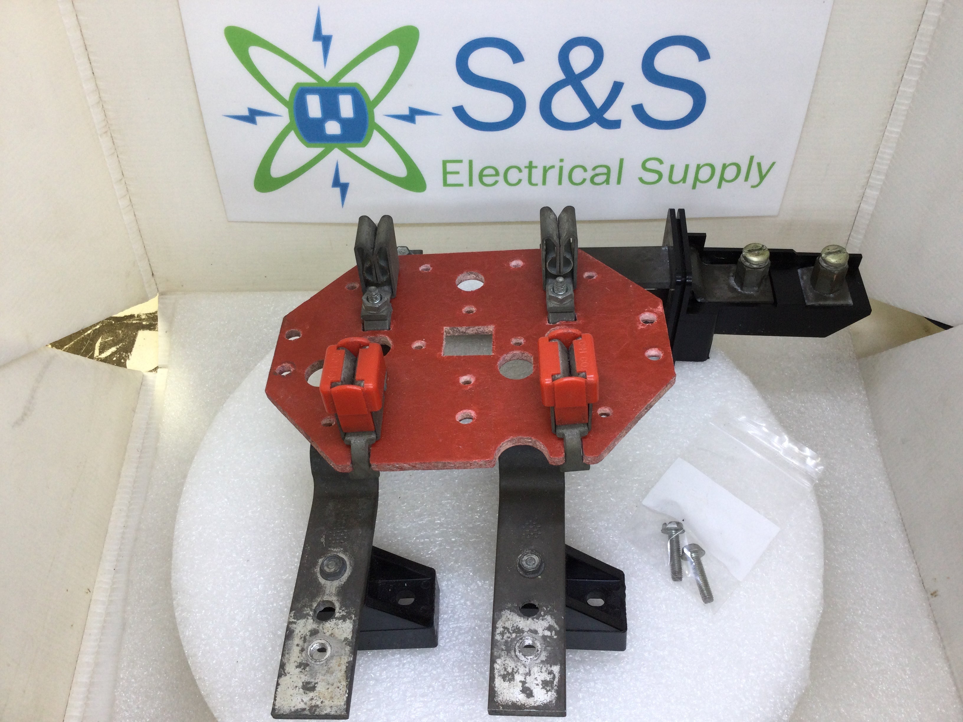 Cutler Hammer CGBT 150/200 Amp Meter Socket Replacement Kit