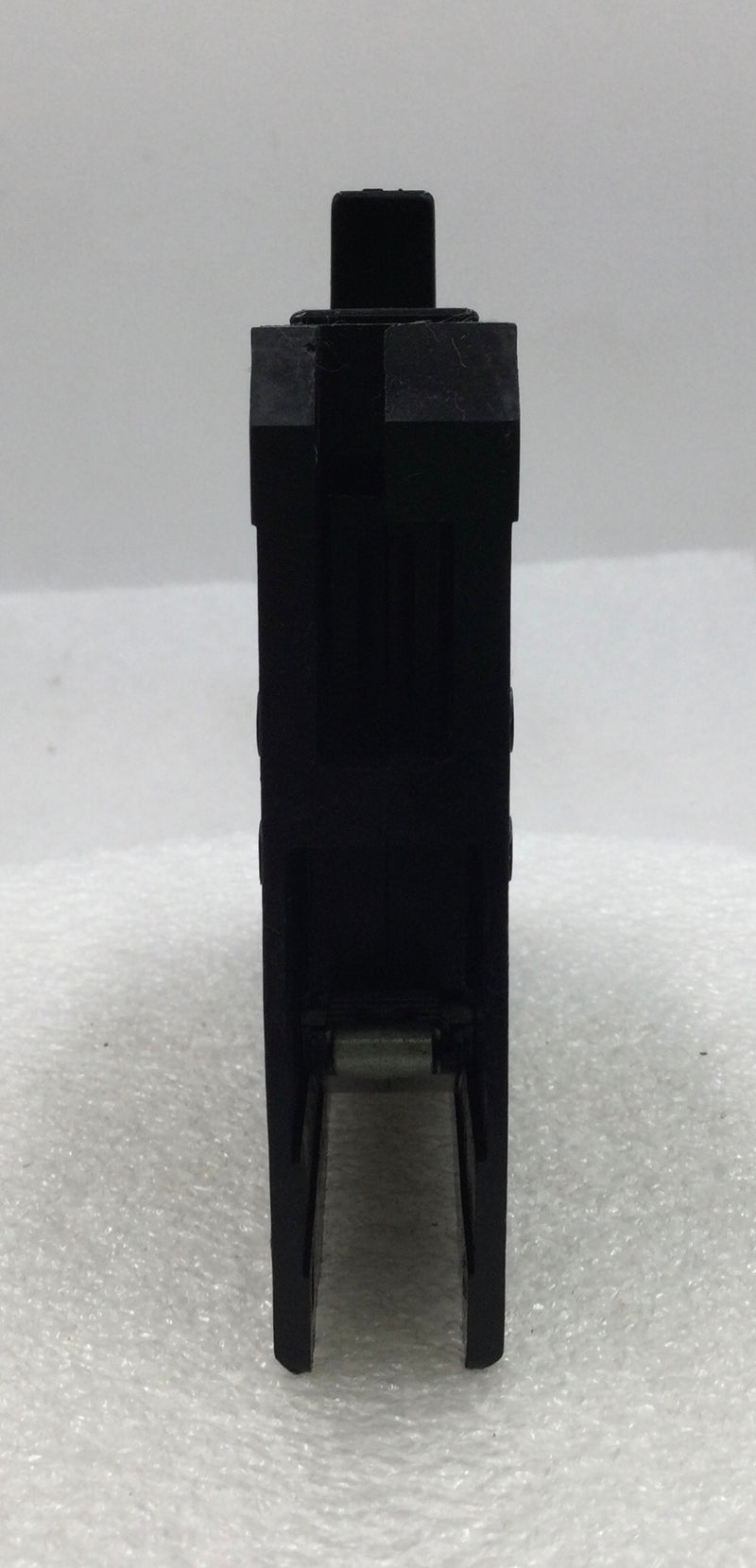 ITE E61B015 15 Amp 1 Pole 350V Breaker