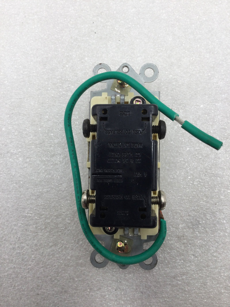 Preferred Industries WH4250-IVORY Decora Style 4-Way Rocker Switch in Ivory (Box of 10)