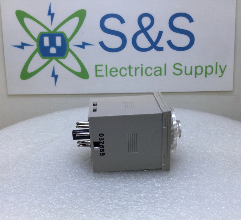 Omron H3CR-F8-300 50/60Hz 240V Timer