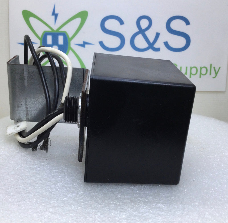 Square D SDSA3650 3 PH 600V Secondary-Surge Arrester/Surge Protective