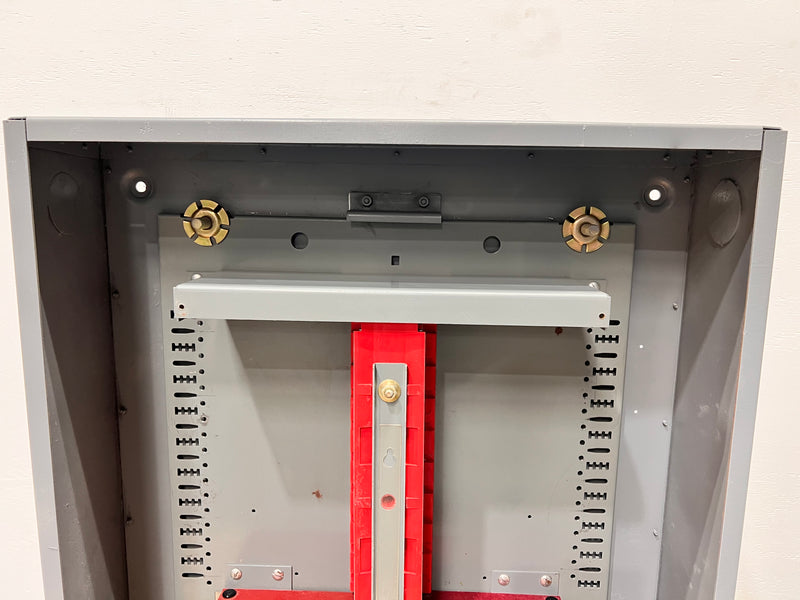 Square D NHIB-48309-1A3 225 Amp 277/480V 3 Phase 4 Wire NH1B Panelboard 36" x 26"