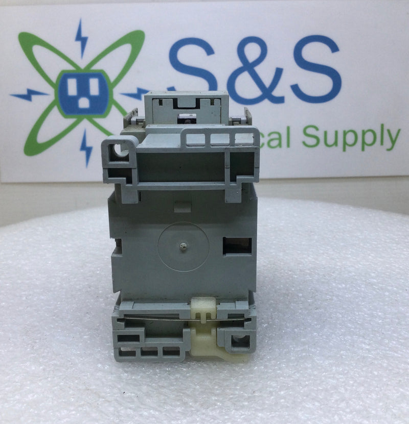 Allen-Bradley 100-C12*10 25 Amp 3-Phase 600V Contactor-Relay