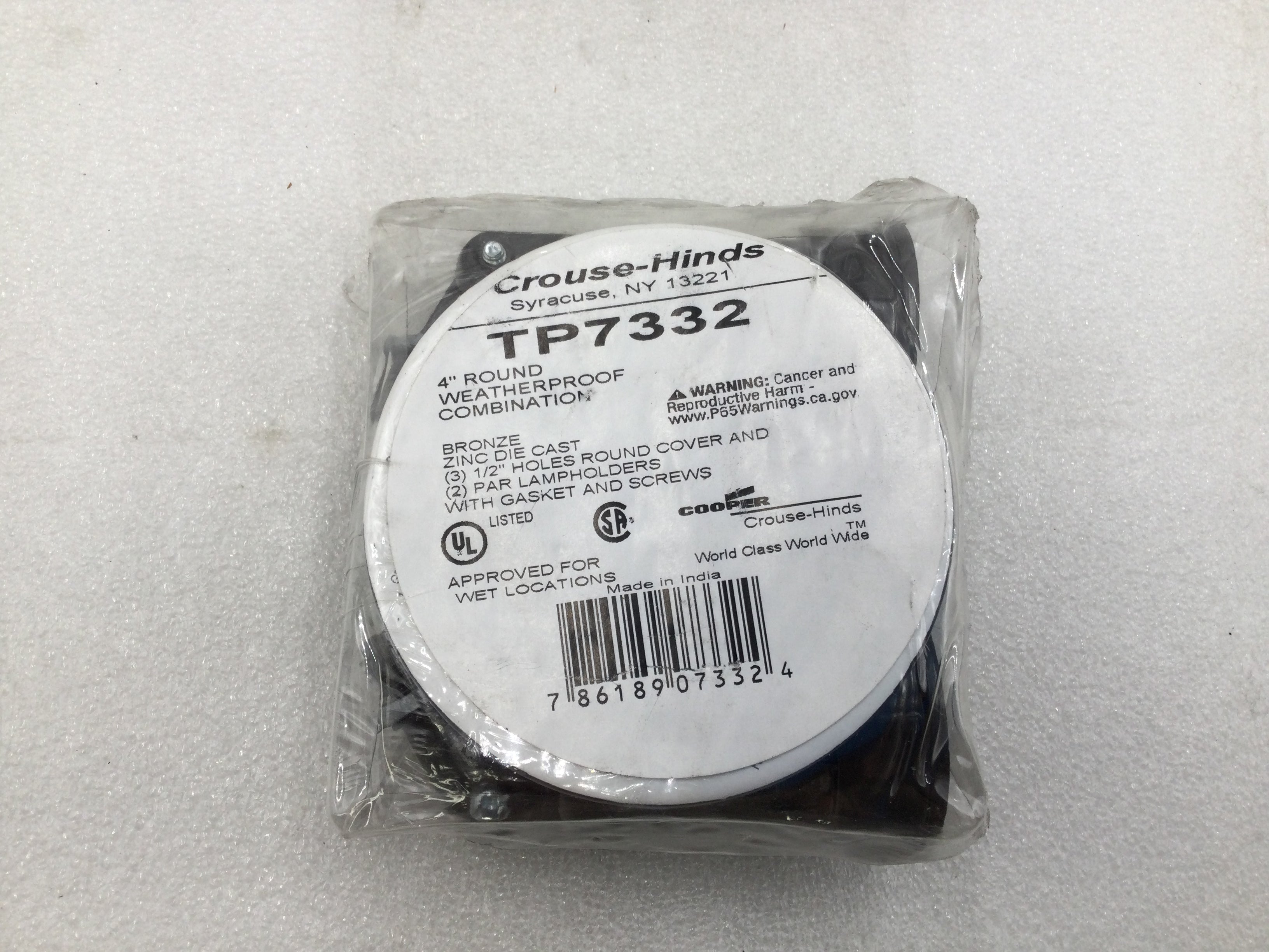 Cooper/Crouse-Hinds TP7332 3 Outlet Weatherproof Combination 4