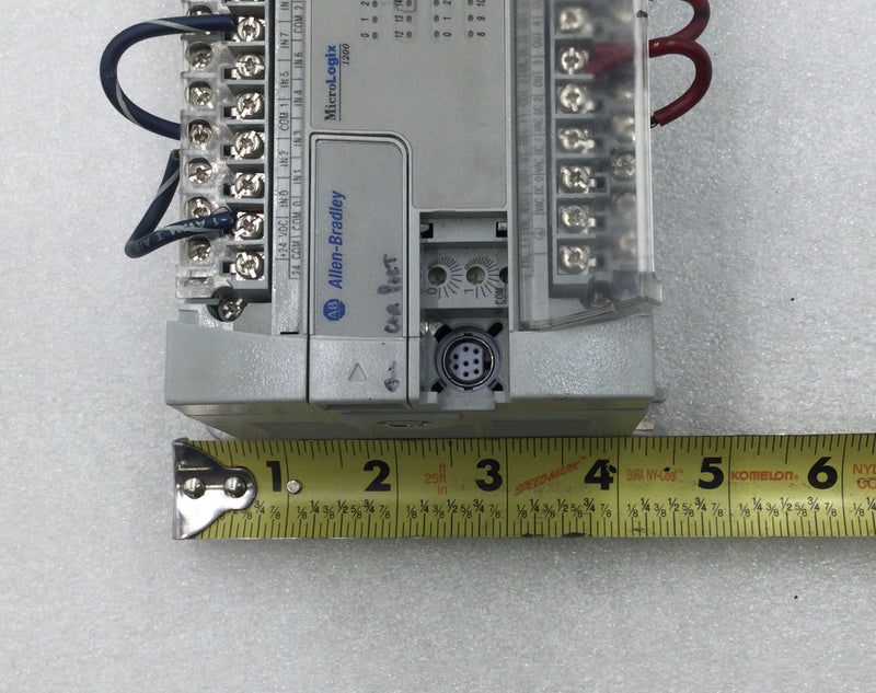 Allen-Bradley 1763-L40BWAR 240V Point-Controller