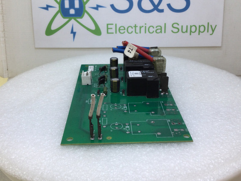 Trane D156120G02 CNT06195 EH Control Board - Cosmetic Flaw