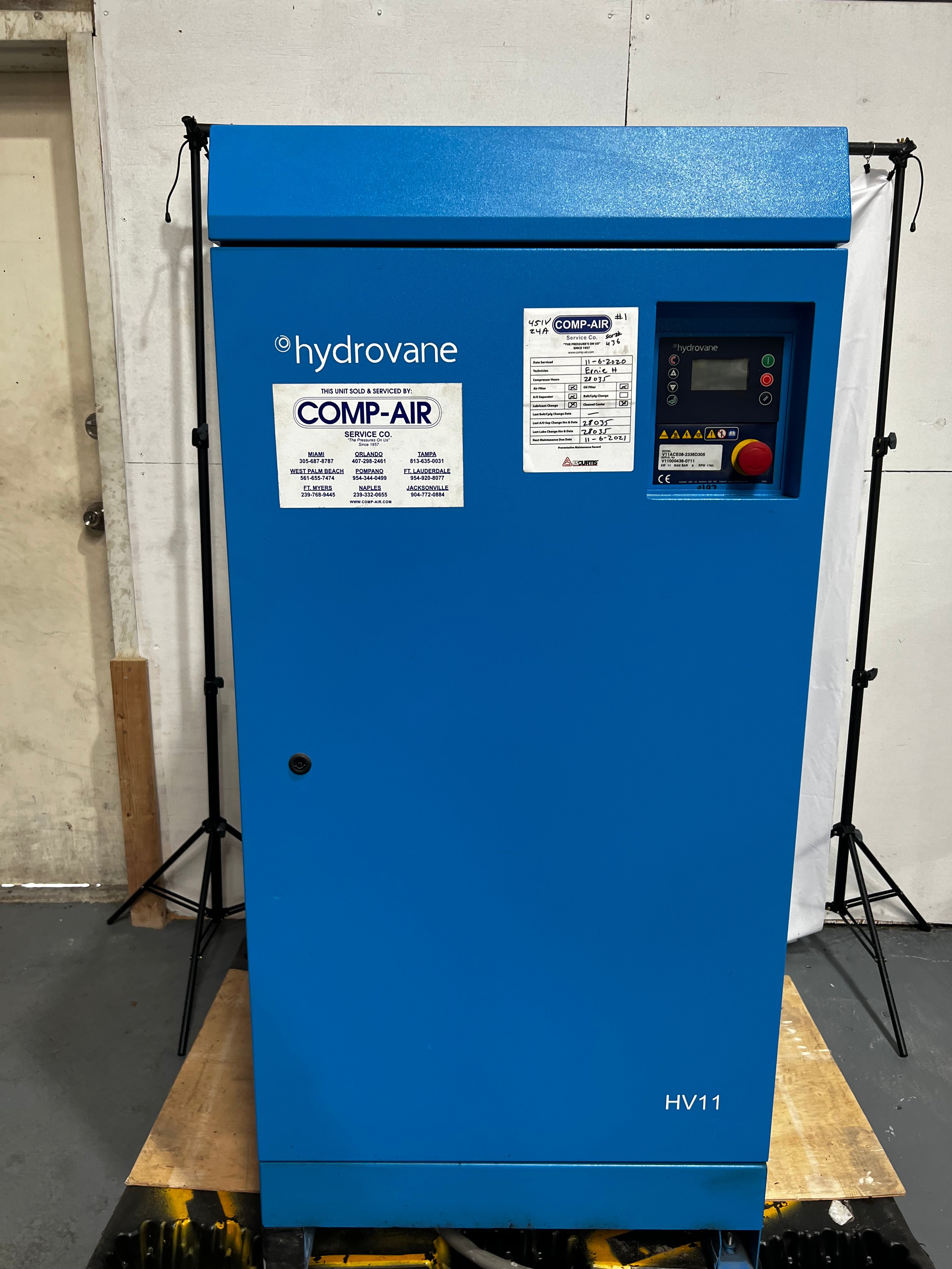 CompAir Hydrovane 3phase/ 460 volt Rotary Vane Air Compressor 11KW, 15