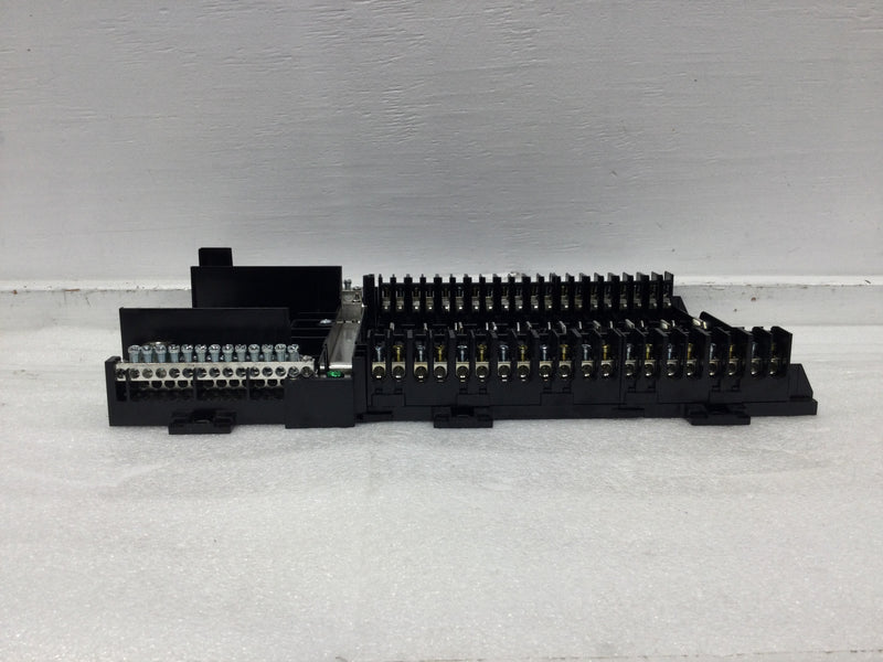 Leviton LP212-ML 225 Amp 20 Space Indoor MLO Load Center Guts Only 10" X 17"