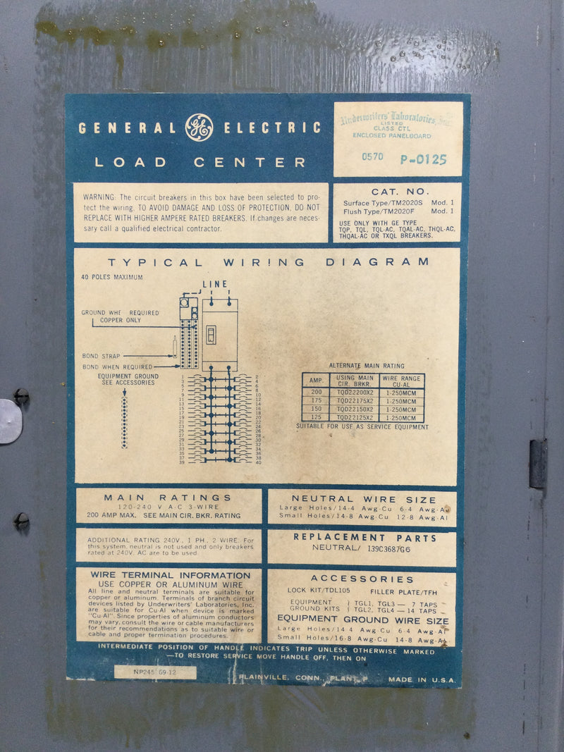 GE TM2020S/F 200 Amp 20 Space 120/240V Cover/Door Only w/Main 27 1/8" x 12 3/4"