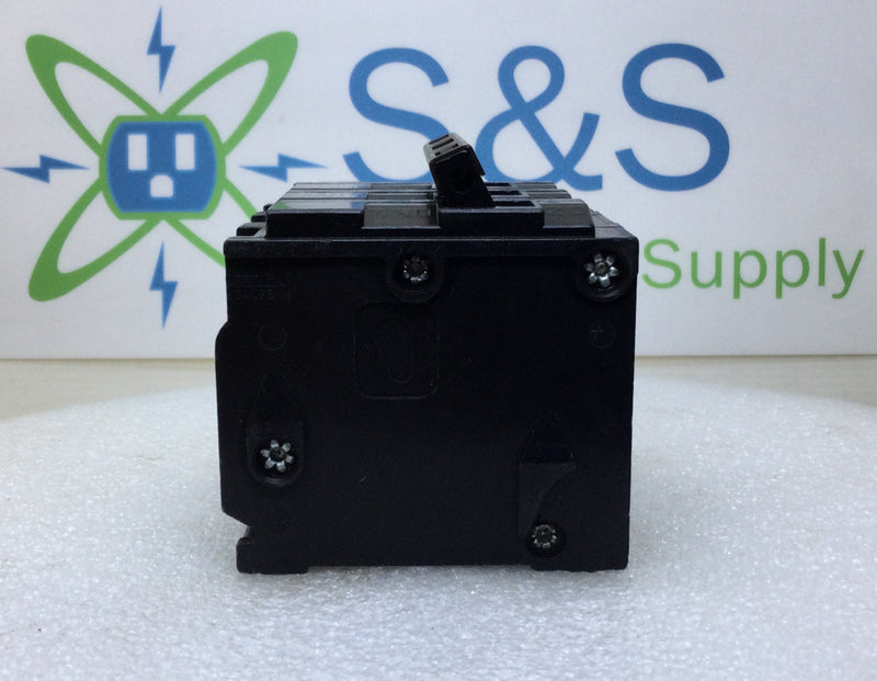 ITE Q315 15 Amp 3 Pole 120/240V Push-In Circuit Breaker - Cosmetic Flaw