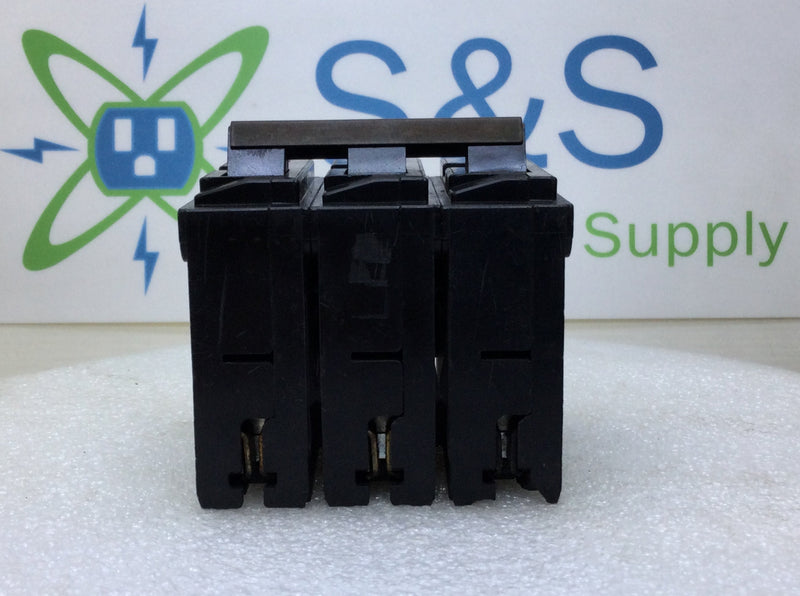 ITE Q315 15 Amp 3 Pole 120/240V Push-In Circuit Breaker - Cosmetic Flaw