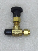 Parker 2M2Z-V2LR-B 1/8 Male X A-LOK V Series Inline Blunt Needle Valve