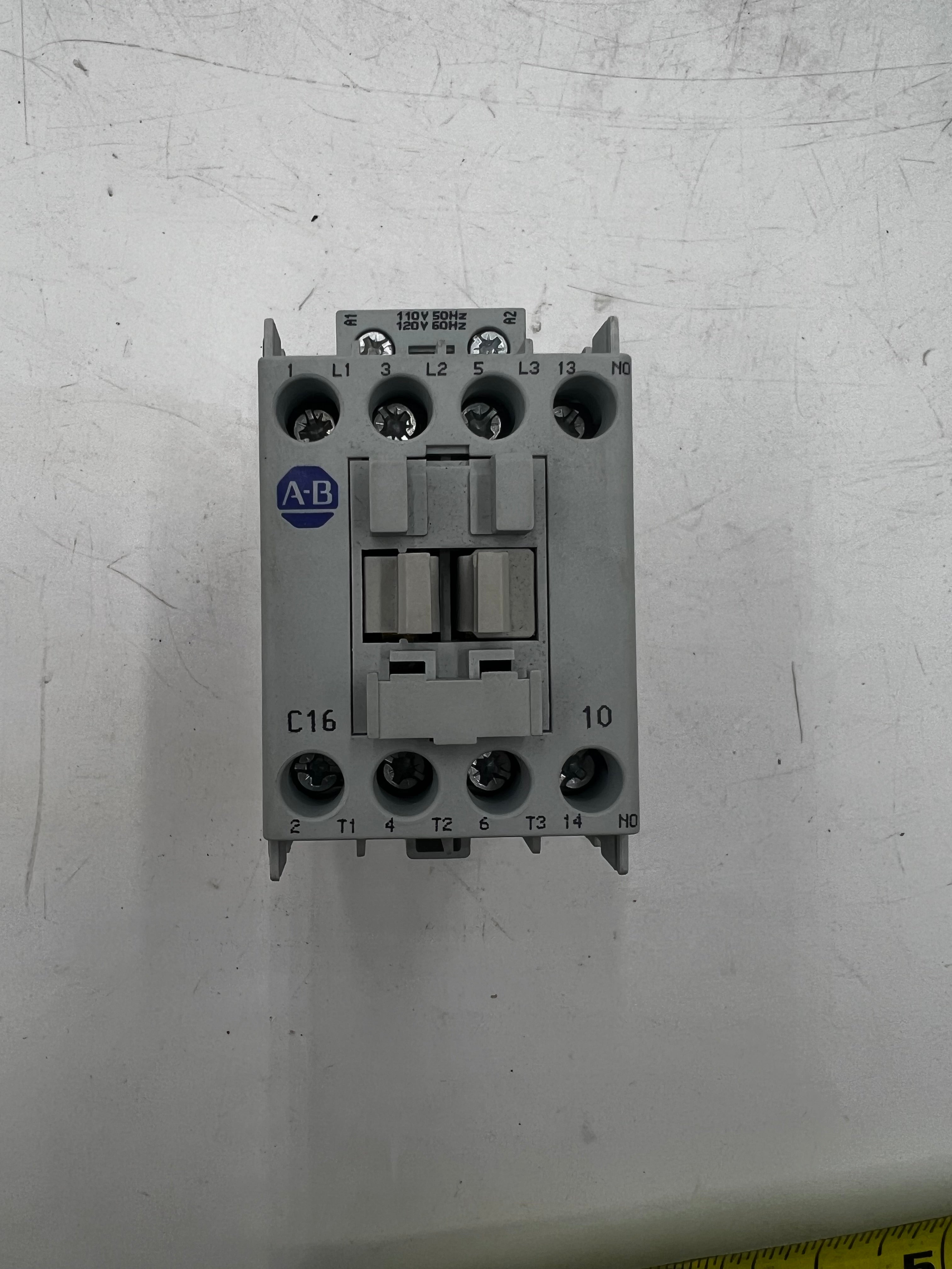 60947 Contactor Allen-Bradley 100-C16D10 Contactor 16 Amp 690VDC IEC 60947-4-1/5-1