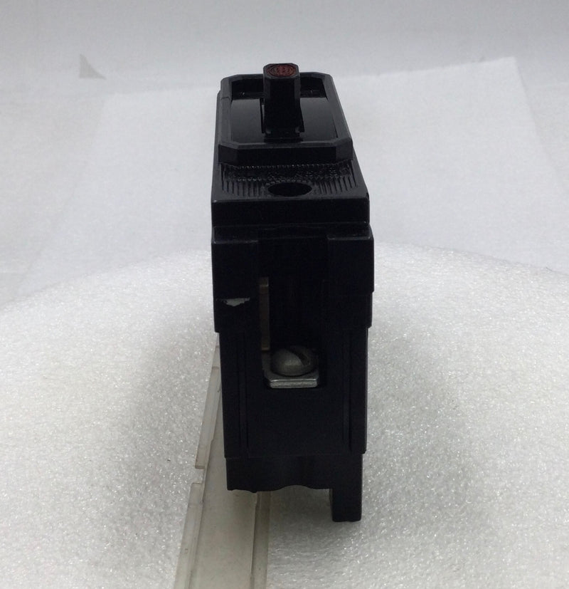 ITE EH1-B020 20 Amp 1 Pole 277V Circuit Breaker - Cosmetic Flaw
