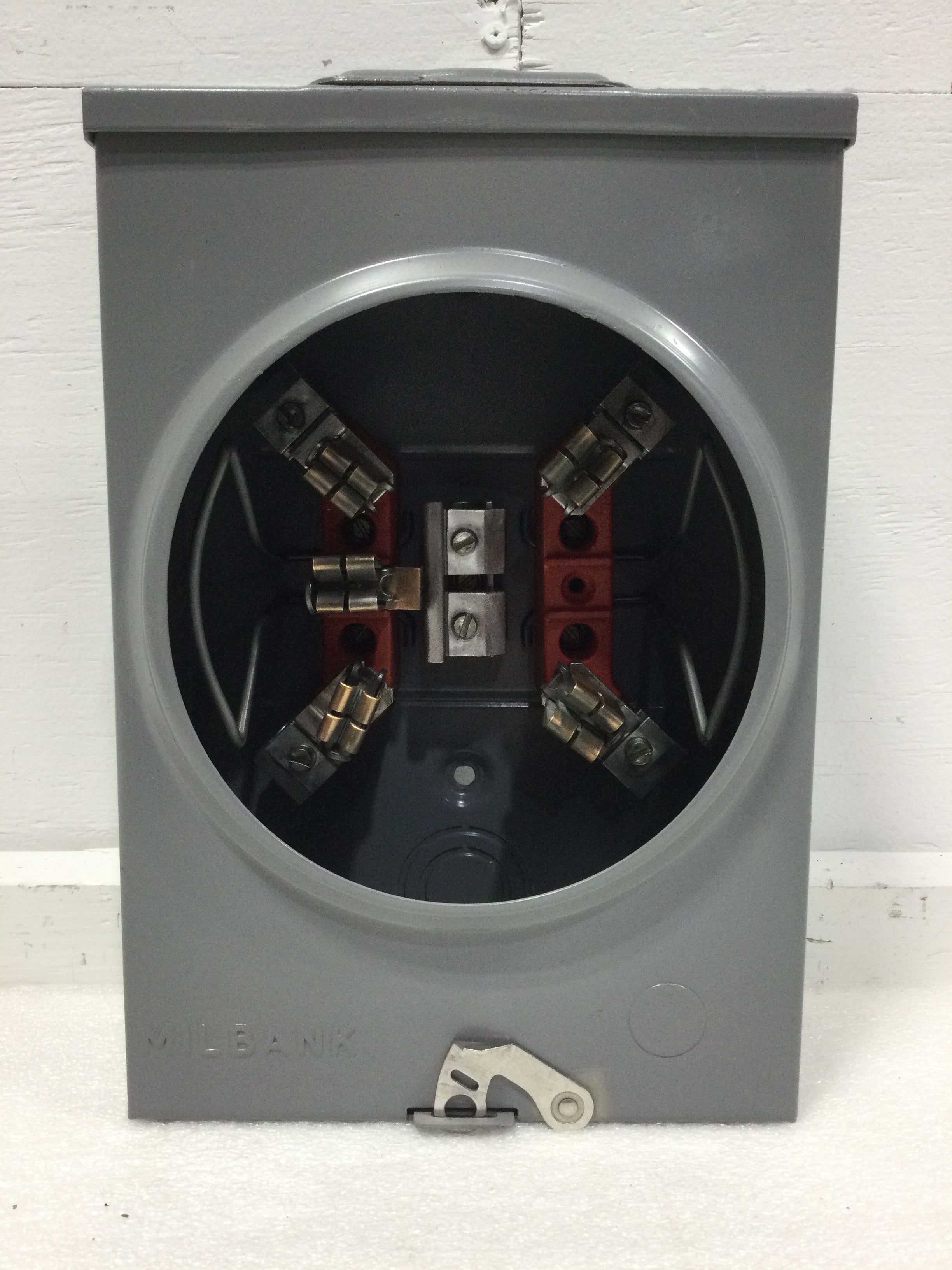 Ringless Meter Lock Milbank Ringless Type 3R Meter Socket - 11 1/2