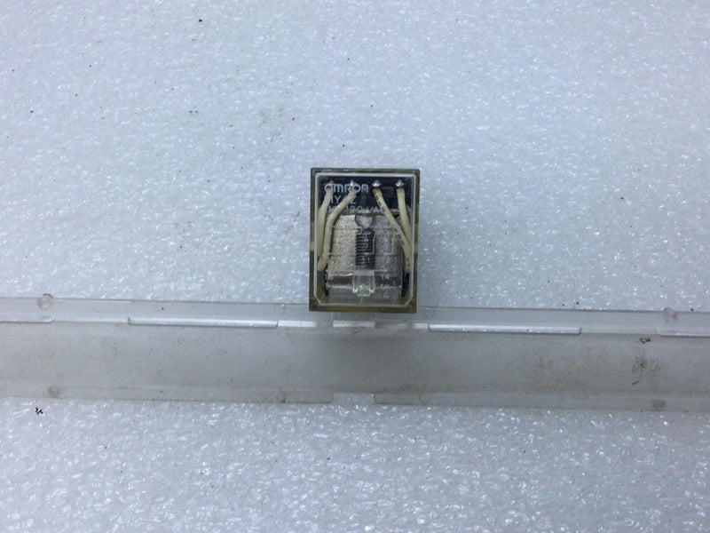 Omron MY4Z Coil base Square Base Plug In Relay 14-Blades 110-120VAC Coil