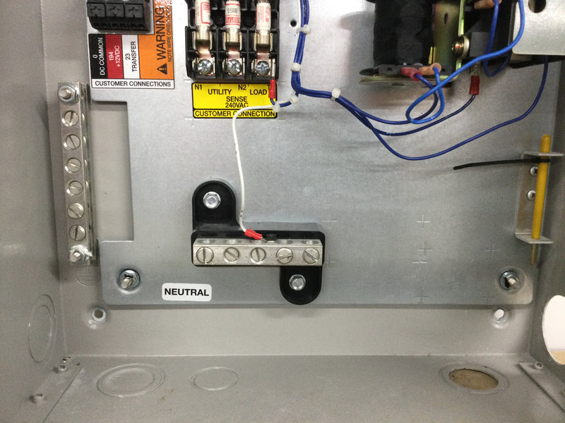 Generac RTSR100A3 Transfer Switch 120/240 Volts w/ Switch Rating of 100 Amps at 240 Volts