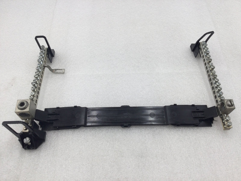 Eaton/Classified CB153030 Isolated Ground and Neutral Bar Assembly