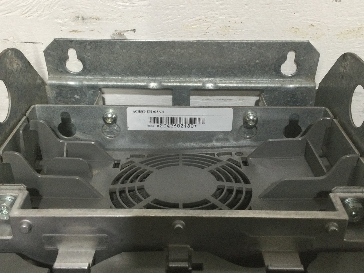 AC.　ページ AHP-1800 series thermoelectric air conditioner (electrical panel