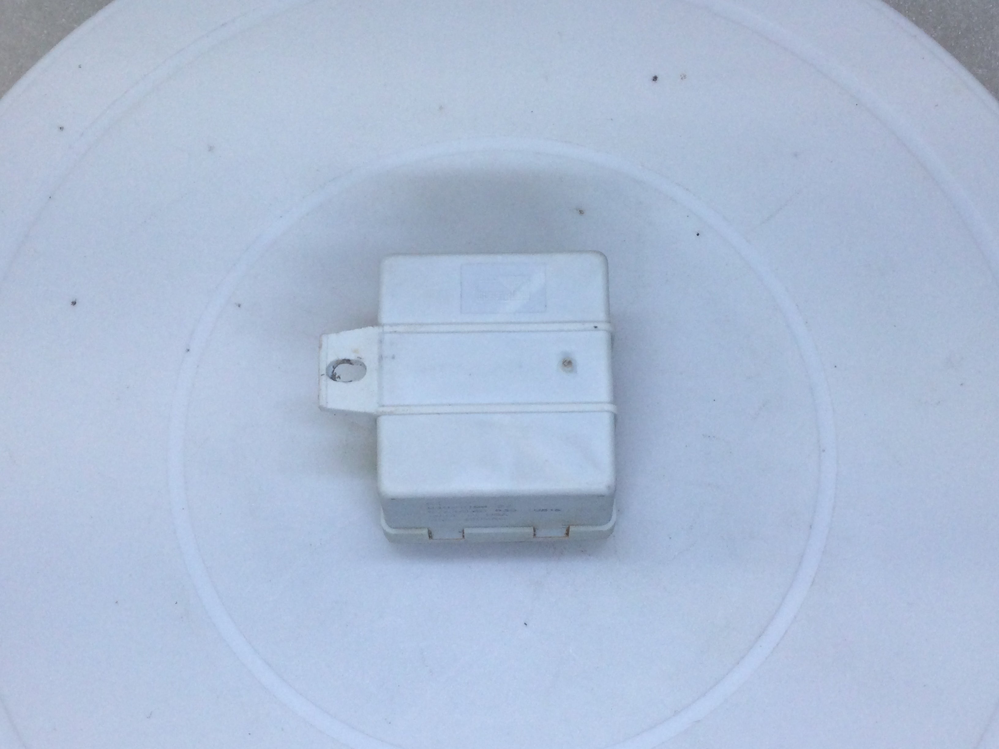 Relè Potenziale 35A 400V 1394121 – Ricambio Per Compressori Di Congelatori E Frigoriferi, Sostituisce 040-0166-37