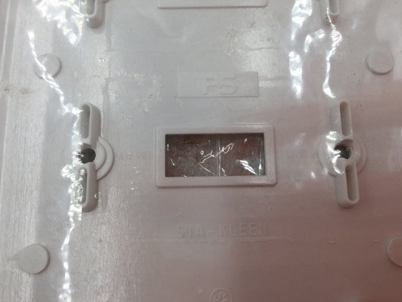 Pass & Seymour STA-KLEEN Series Plastic 4 Gang Toggle Switch Wall Plate in White