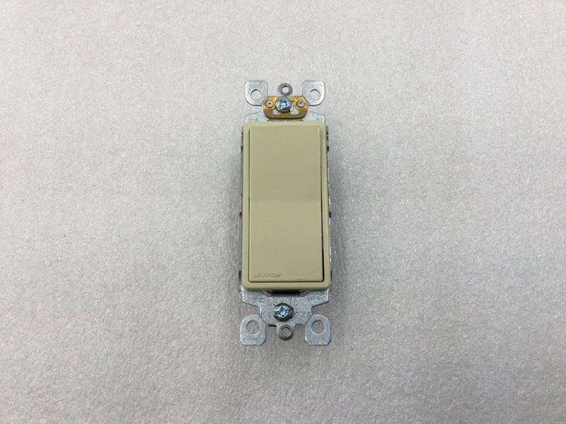 Leviton 5603 15 Amp 120/277V 3-Way Switch