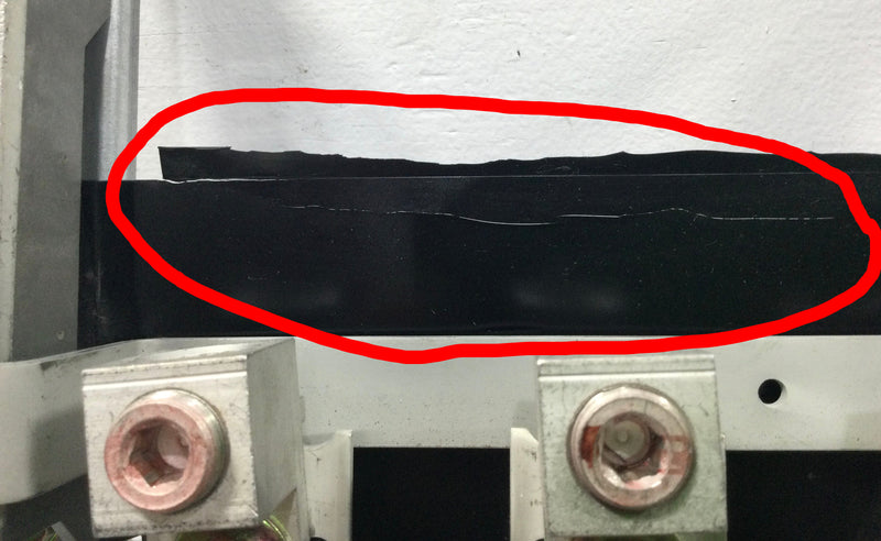 GE 42 Circuit 3PH 208V Load Center/Guts Only 13" x 38" - Cosmetic Flaw