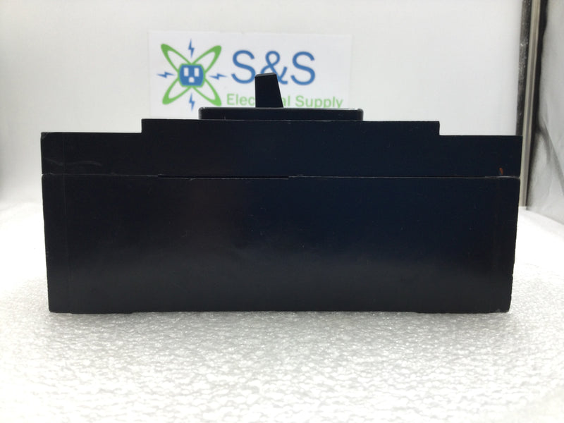 Challenger CD2125W 125 Amp 2 Pole 240V Circuit Breaker - Cosmetic Flaw