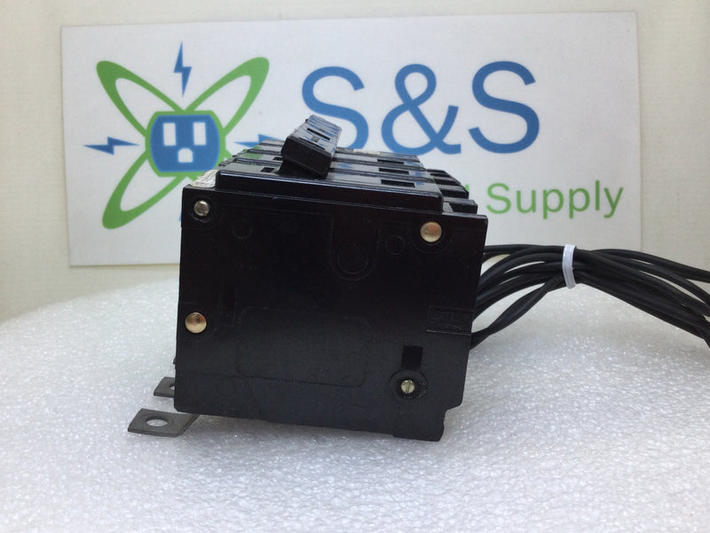 Westinghouse BAB3040HS 40 Amp 3 Pole 240V Circuit Breaker w/ Shunt Trip