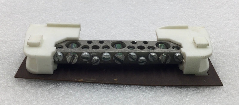 Crouse-Hinds LC006 11 Position 6-14 AWG Neutral/Grounding Bar 5" x 5/8"