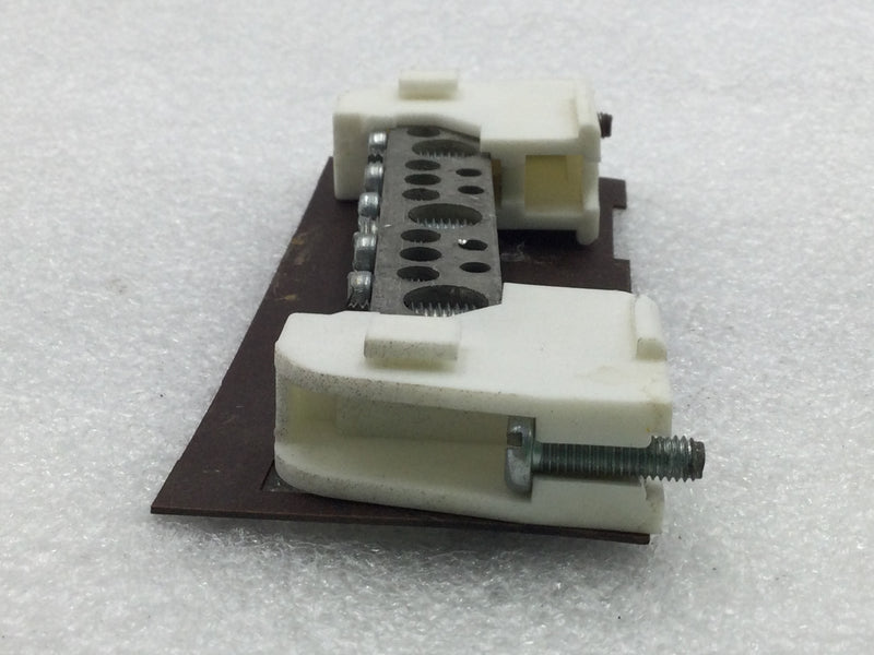 Crouse-Hinds LC006 11 Position 6-14 AWG Neutral/Grounding Bar 5" x 5/8"