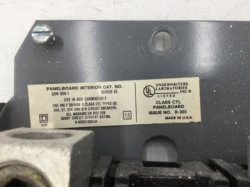 Square D QON30H-1 120/240v 150A Panelboard Guts Series E6 6" x 21"